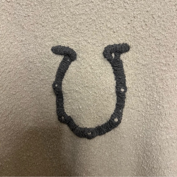 Rylee Cru Women's Cream Sweater with Horseshoe Design Western Cowgirl Horse - Picture 3 of 7